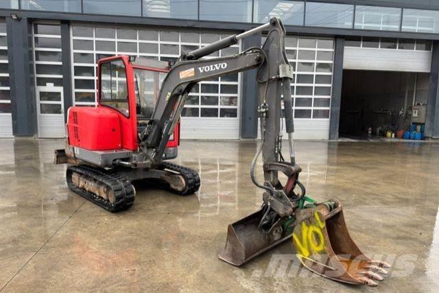 Volvo EC35 Pásová rýpadla