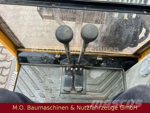 Volvo ECR 28 / 2,8 t Mini rýpadla < 7t