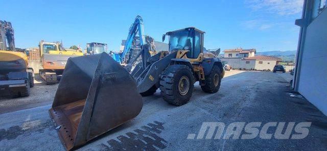Volvo L 120 H Kolové nakladače