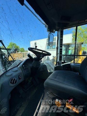 Volvo L 90 F Kolové nakladače