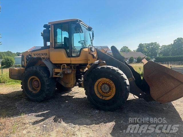 Volvo L 90 F Kolové nakladače