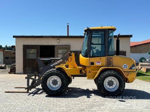 Volvo L30 B Z/X Kolové nakladače