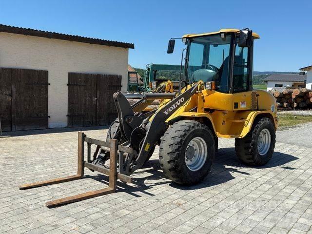 Volvo L30 B Z/X Kolové nakladače