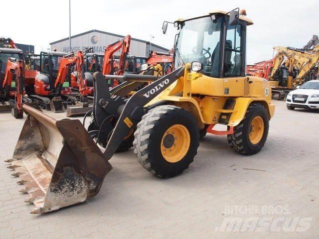 Volvo L35G Kolové nakladače