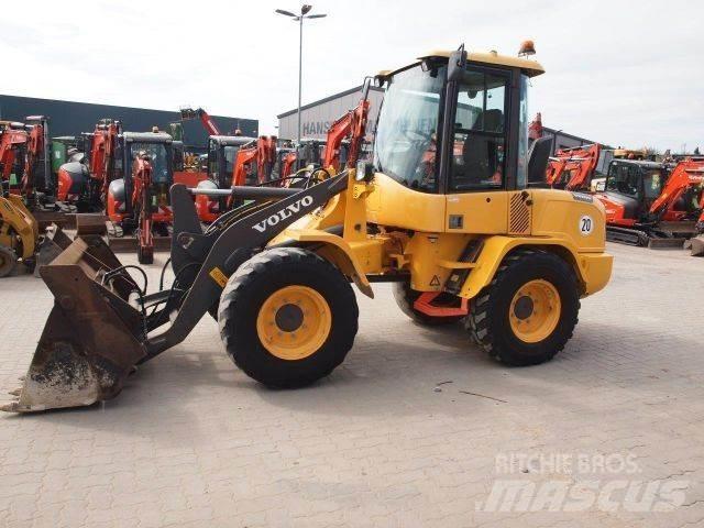 Volvo L35G Kolové nakladače