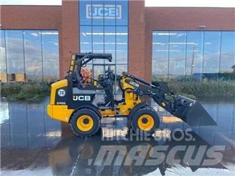 JCB 403 Smykem řízené nakladače