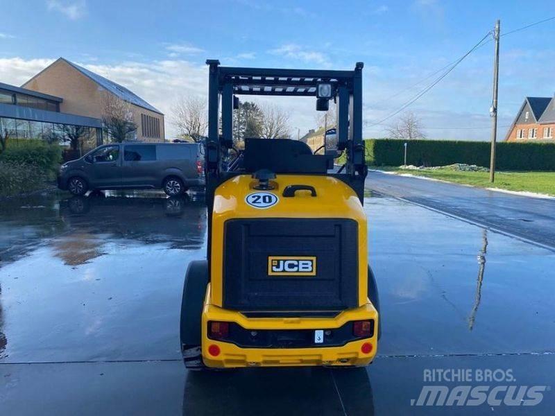 JCB 403 Smykem řízené nakladače