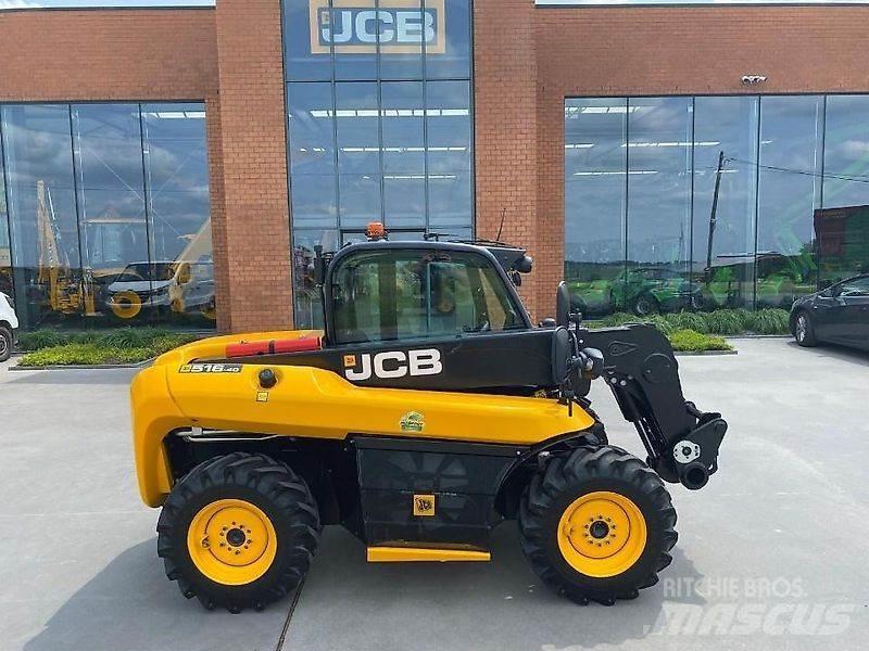 JCB 516-40 Teleskopické manipulátory