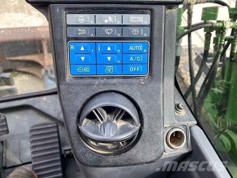 Komatsu PC138-8 Pásová rýpadla