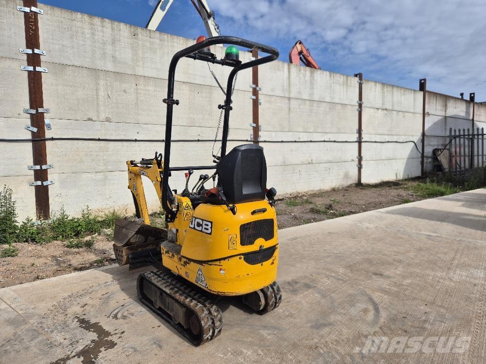 JCB 8008 Pásová rýpadla