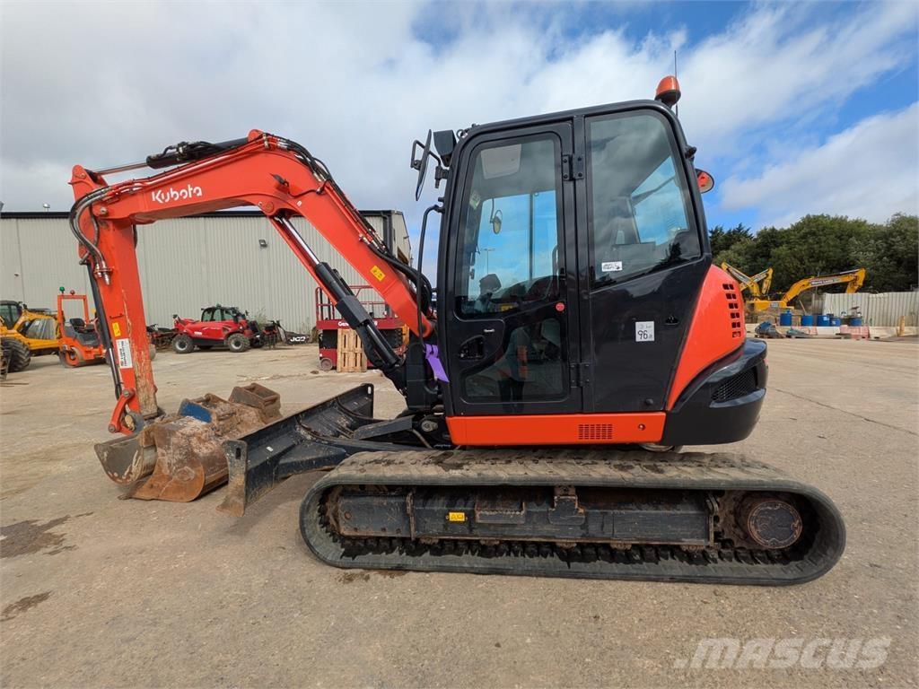 Kubota  Mini rýpadla < 7t