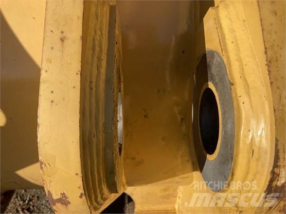 CAT 986H Lopaty