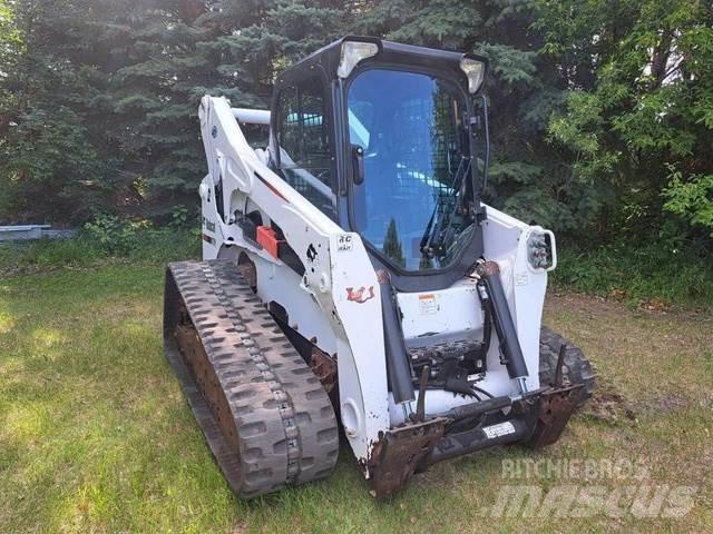 Bobcat T870 Stavebnictví - ostatní