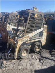 Bobcat 463 Smykem řízené nakladače