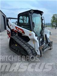 Bobcat T64 Smykem řízené nakladače