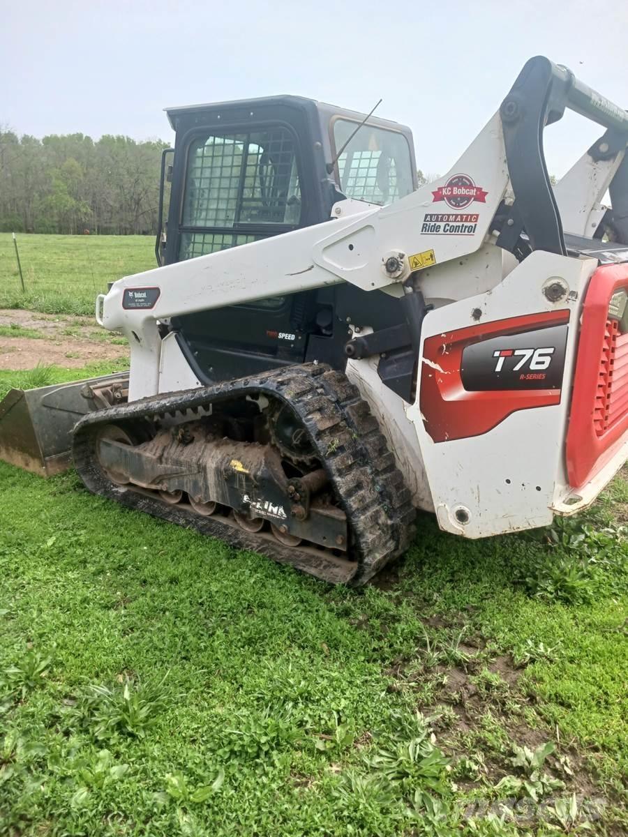 Bobcat T76 Smykem řízené nakladače