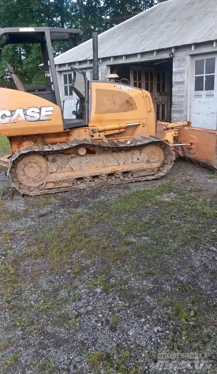 CASE 650L Pásové dozery