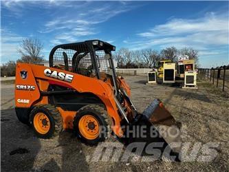 CASE SR175 Smykem řízené nakladače