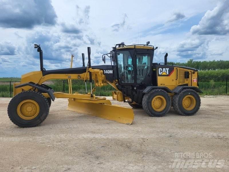 CAT 140M Grejdry