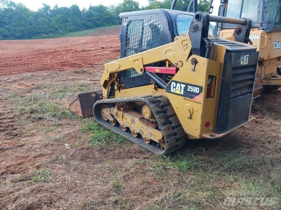 CAT 259D Smykem řízené nakladače