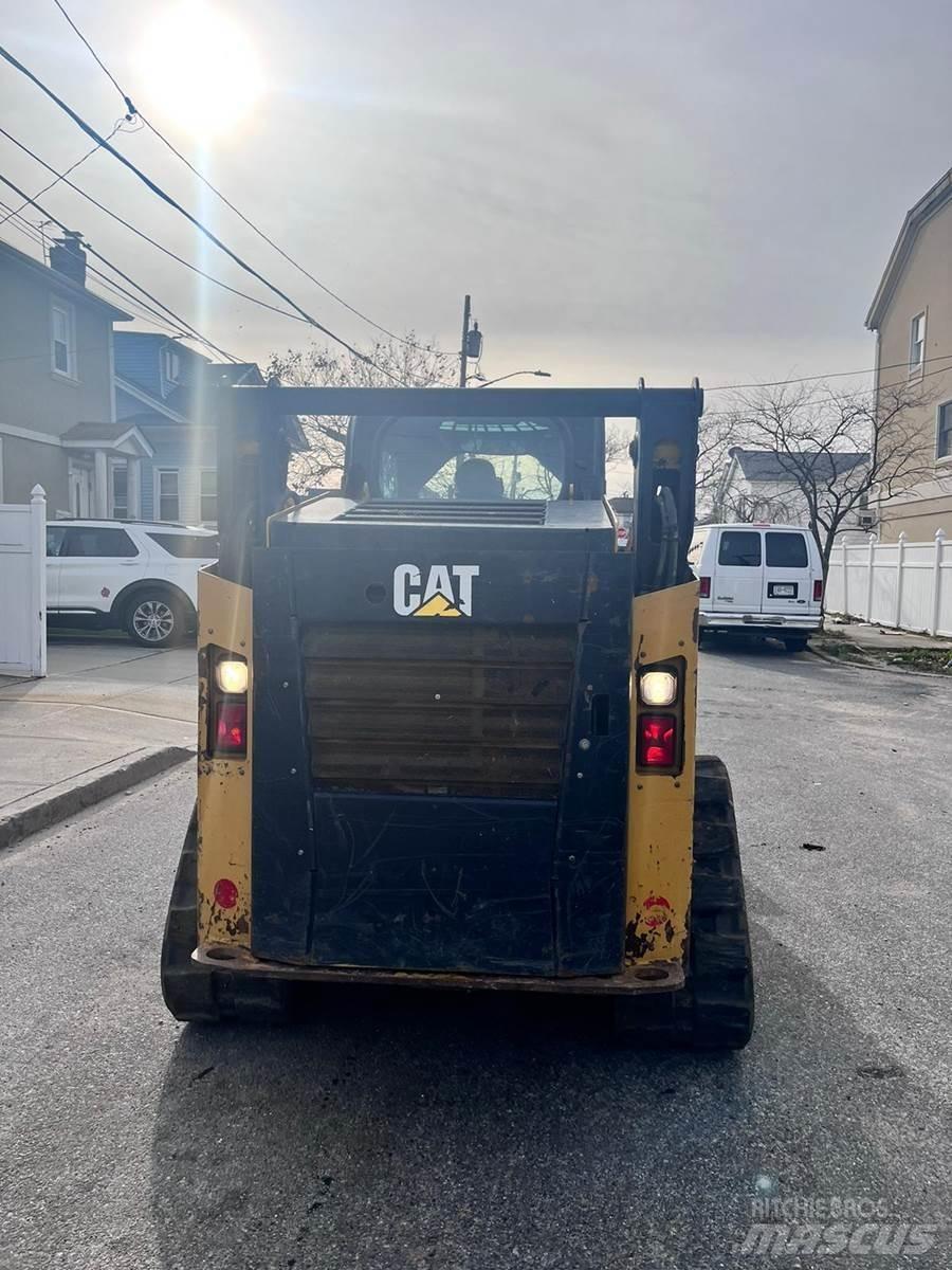 CAT 259D Smykem řízené nakladače