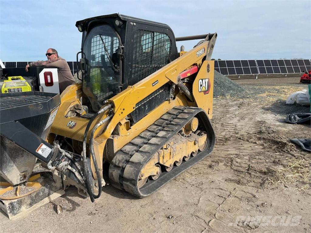CAT 289D3 Smykem řízené nakladače
