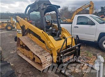 CAT 299D Smykem řízené nakladače