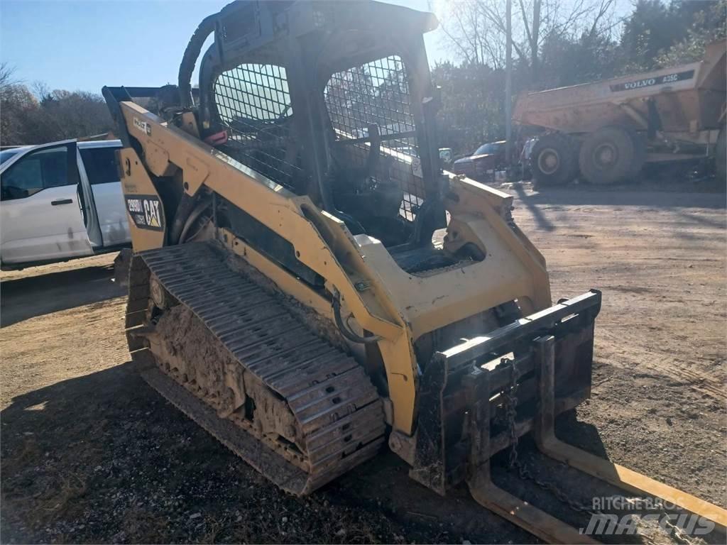 CAT 299D Smykem řízené nakladače