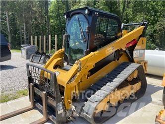 CAT 299D2 Smykem řízené nakladače