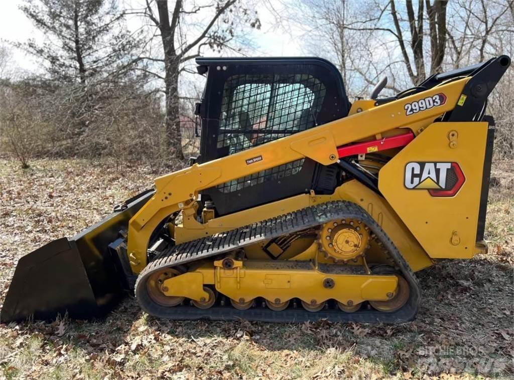 CAT 299D3 Smykem řízené nakladače