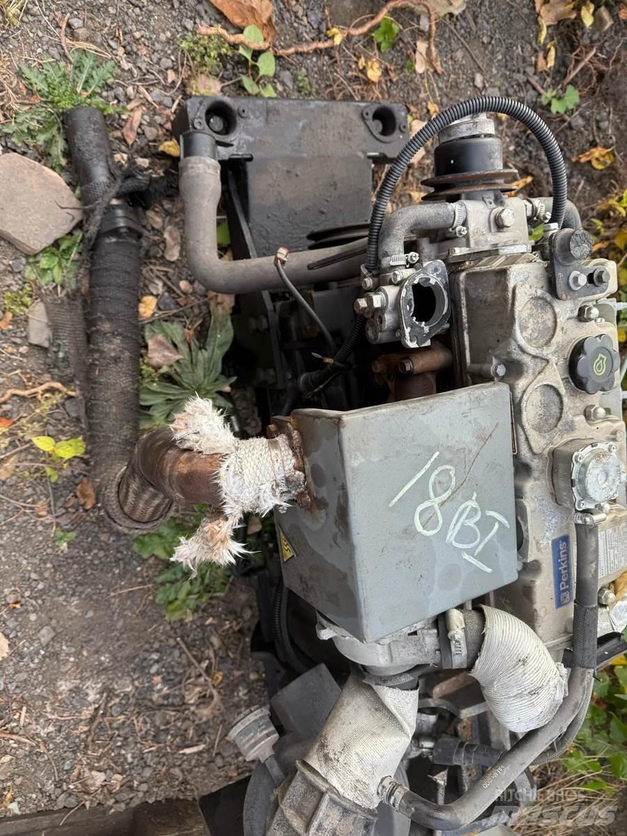 CAT 3024 Motory