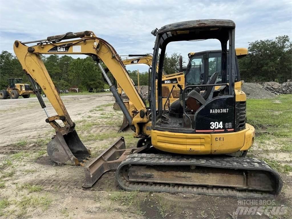 CAT 304CR Mini rýpadla < 7t