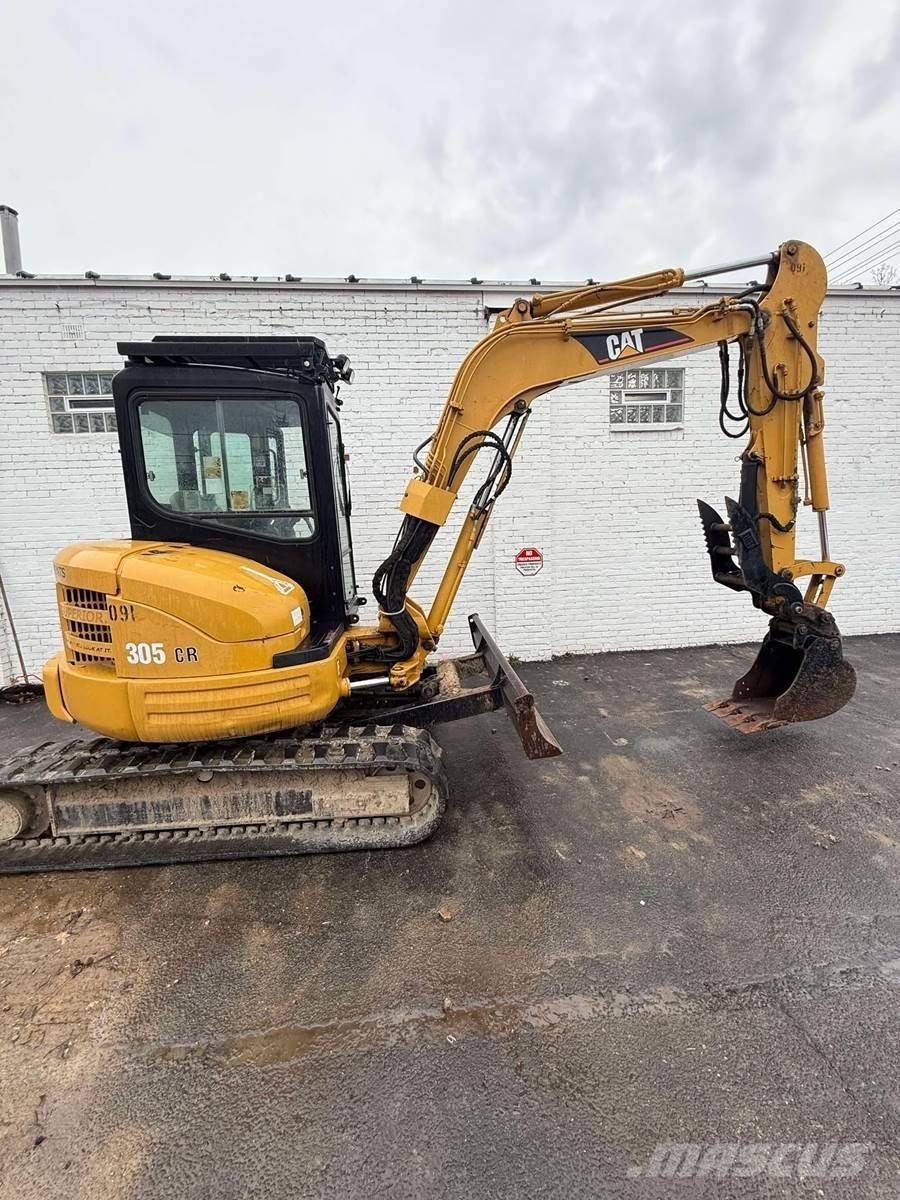 CAT 305 CR Mini rýpadla < 7t