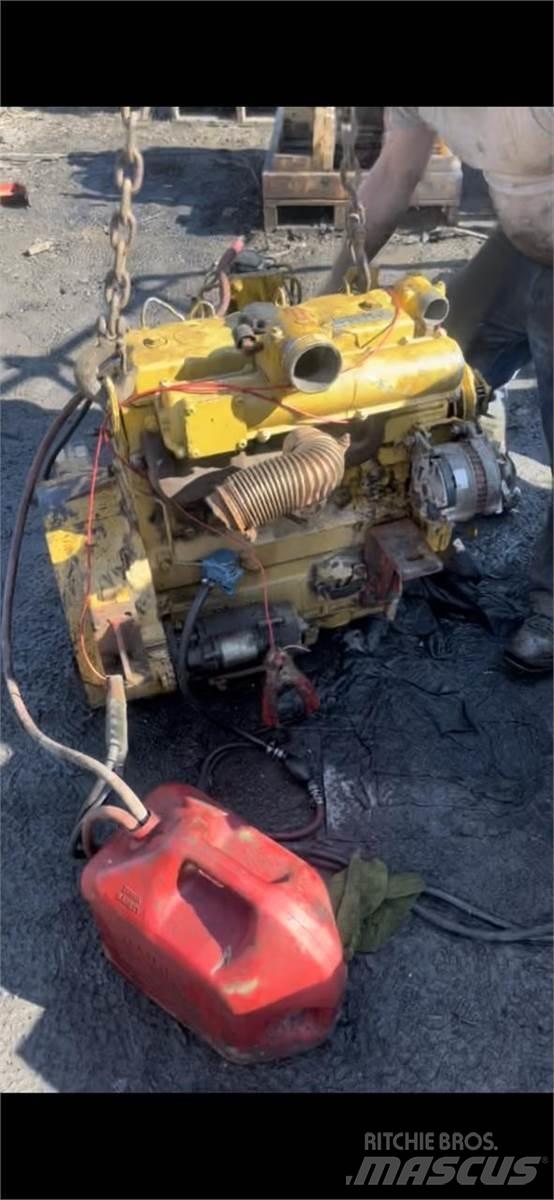 CAT 3054 Motory