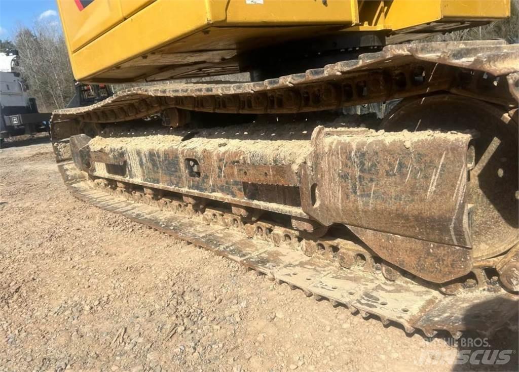 CAT 310 Mini rýpadla < 7t