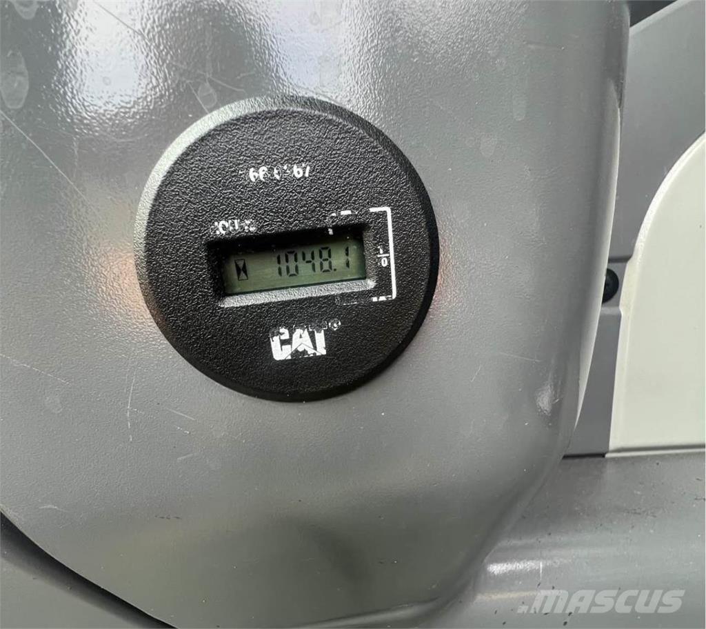 CAT 312D Pásová rýpadla