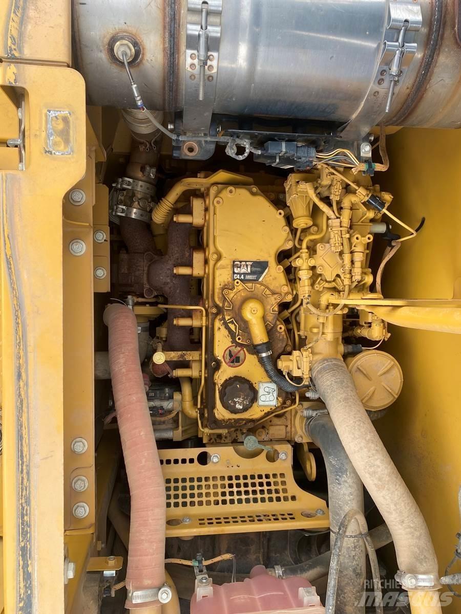 CAT 312E Pásová rýpadla