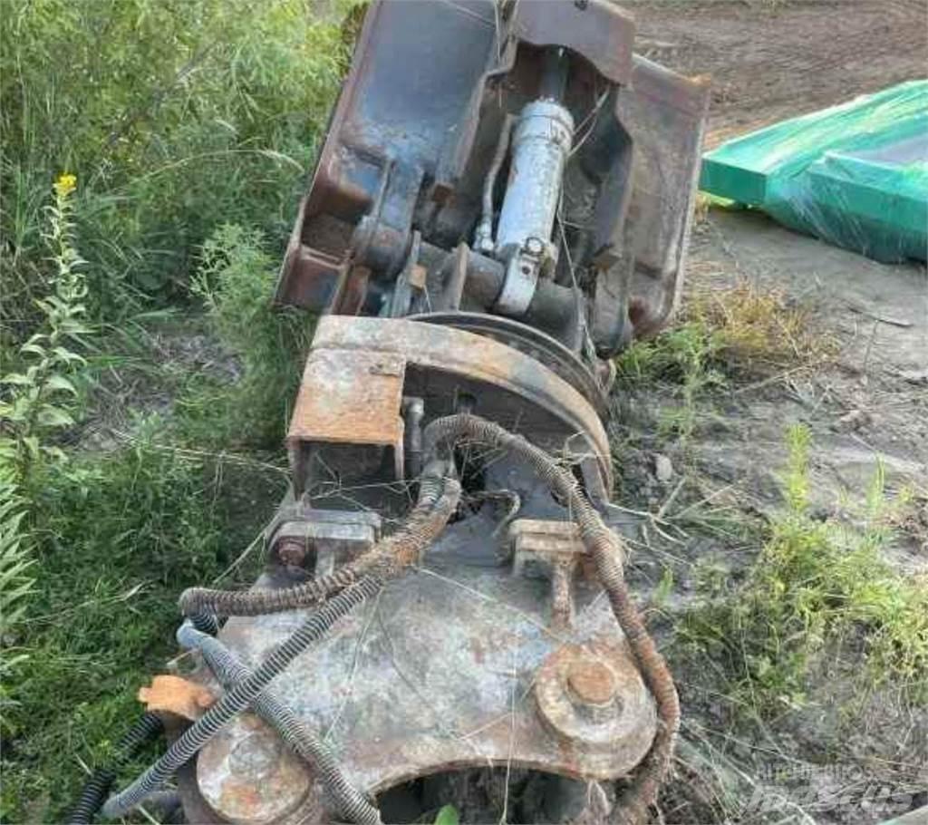 CAT 315CL Pásová rýpadla