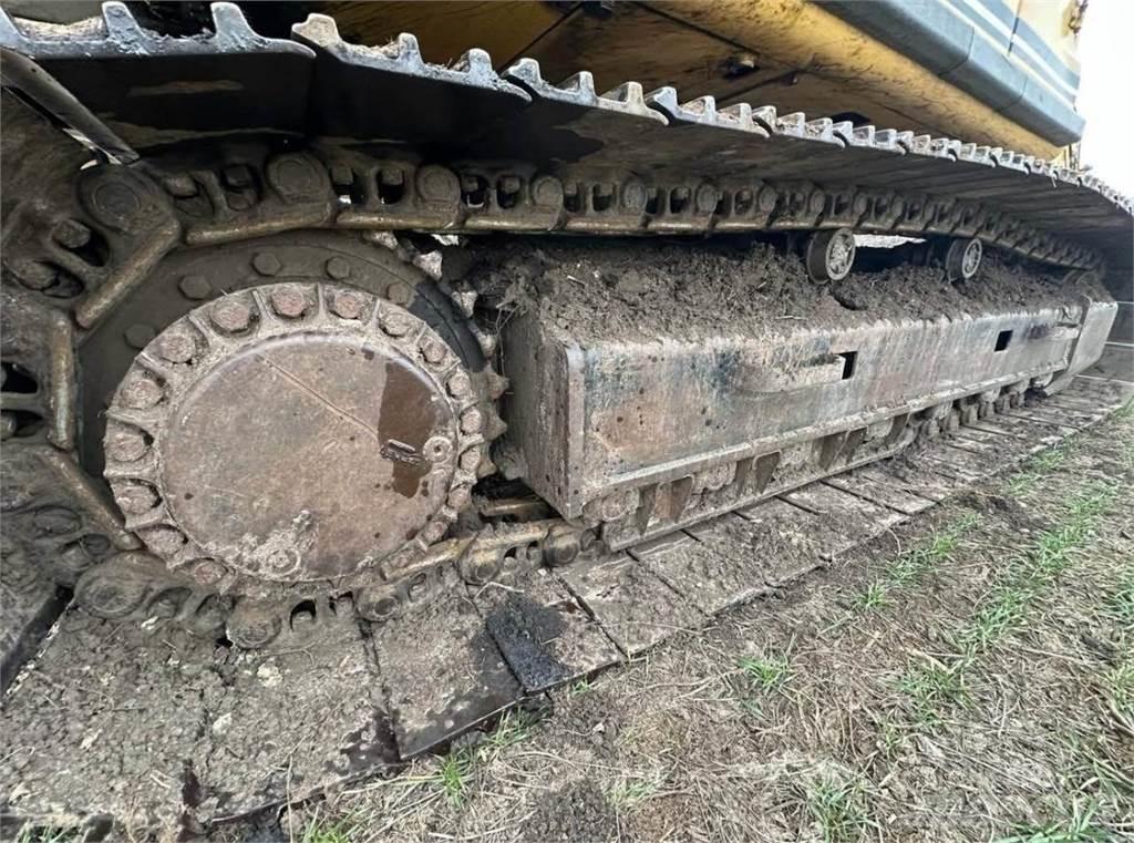 CAT 330BL Pásová rýpadla
