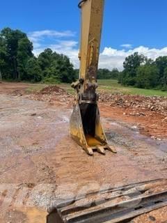 CAT 330BL Pásová rýpadla