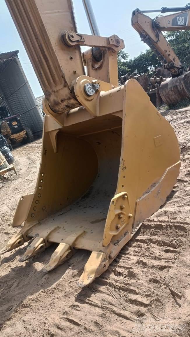 CAT 345GC Pásová rýpadla