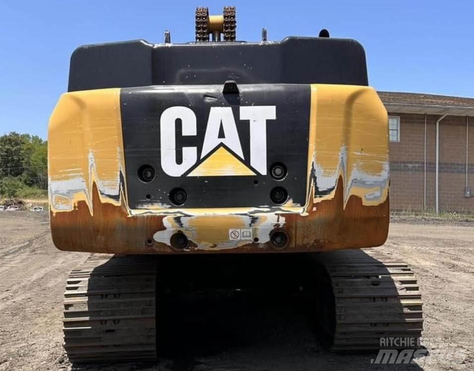 CAT 349F Pásová rýpadla