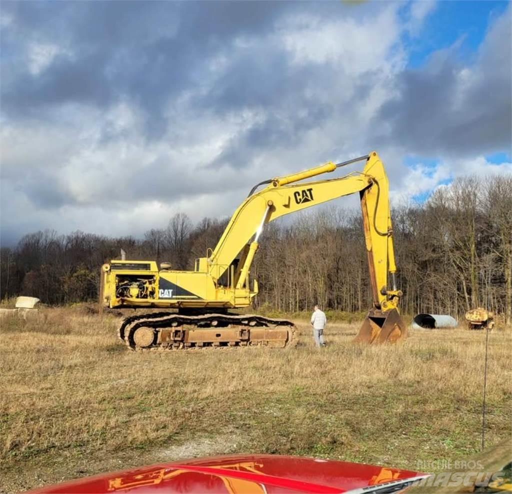 CAT 375L Pásová rýpadla