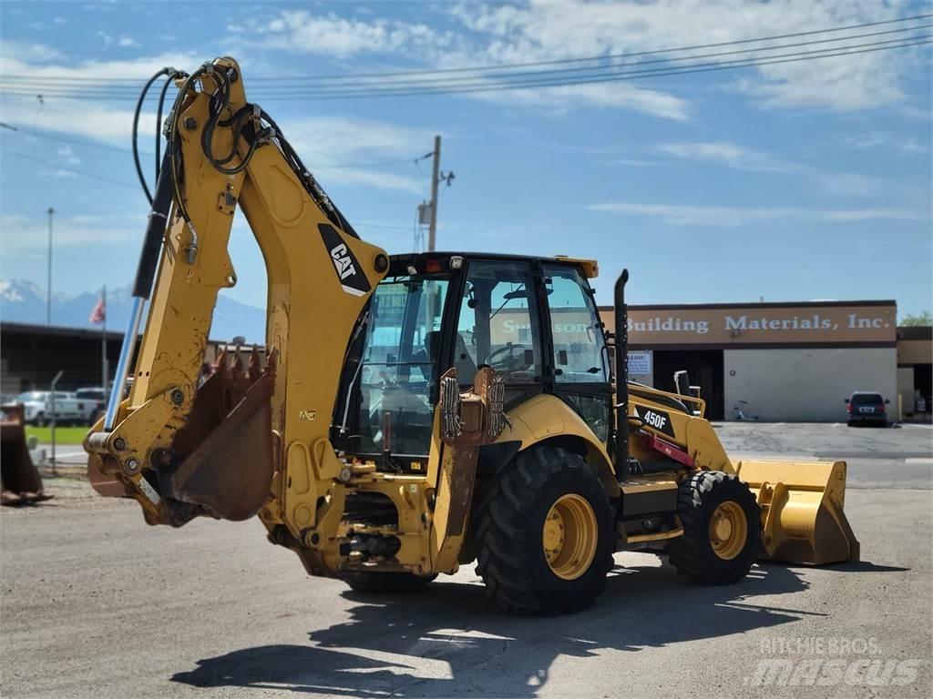 CAT 450F Pásová rýpadla
