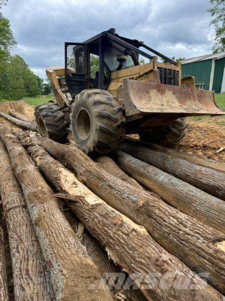 CAT 518C Skiddery