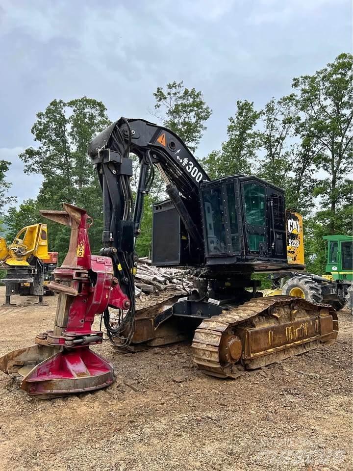 CAT 522B Kácecí harvestory