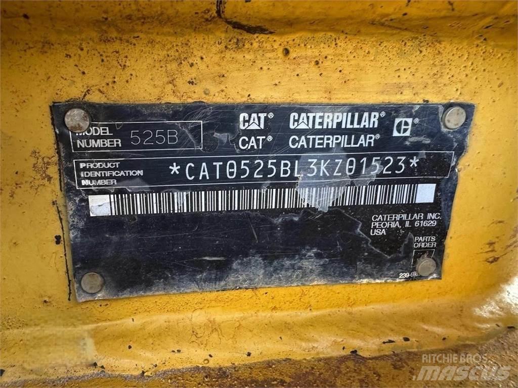 CAT 525B Skiddery