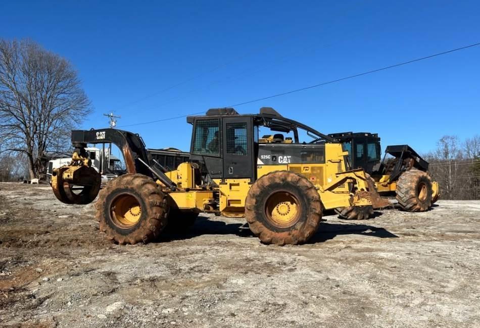 CAT 525C Skiddery