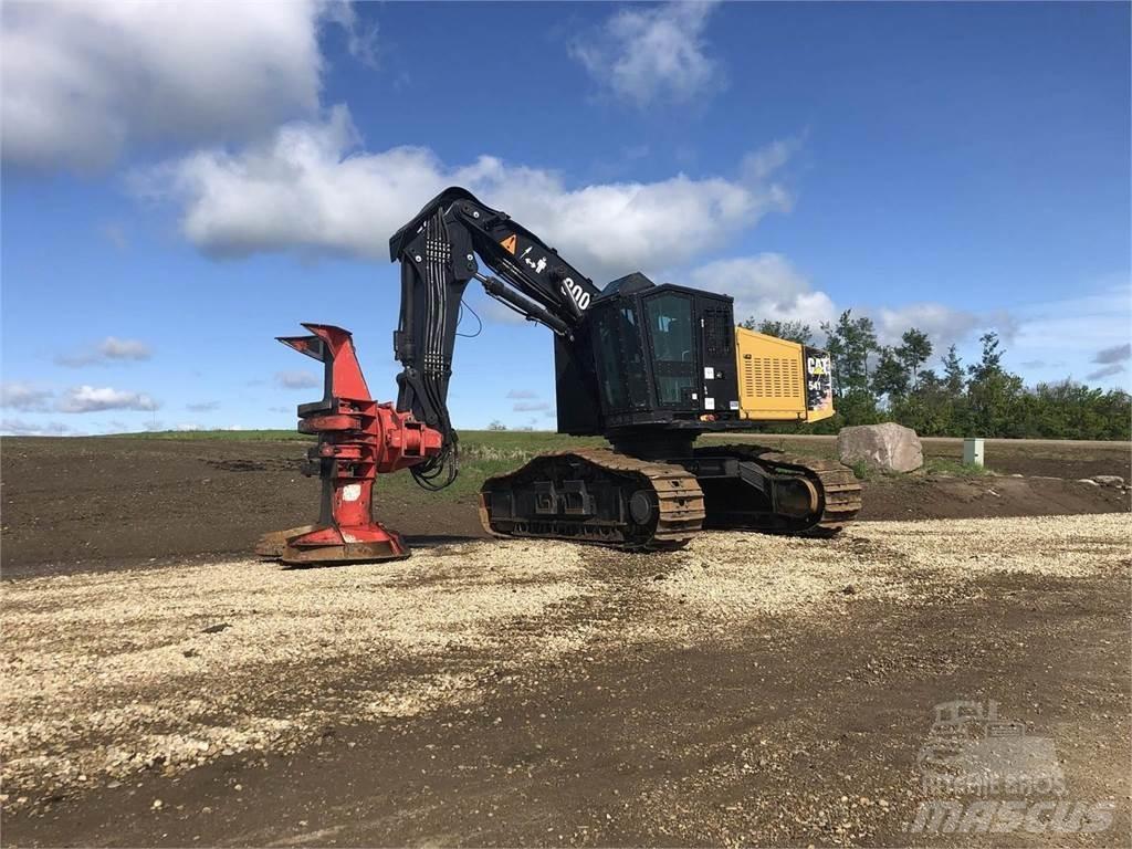 CAT 541 Kácecí harvestory