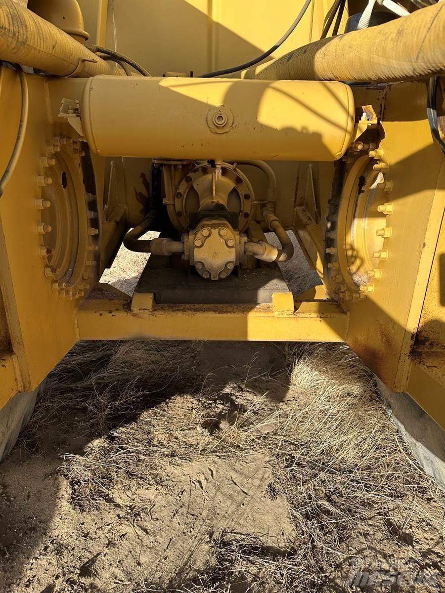 CAT 621B Cisterny na vodu